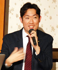 中村大亮氏