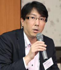 小川亨氏