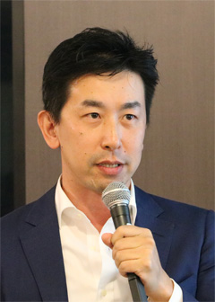 LINE 谷口マサト氏