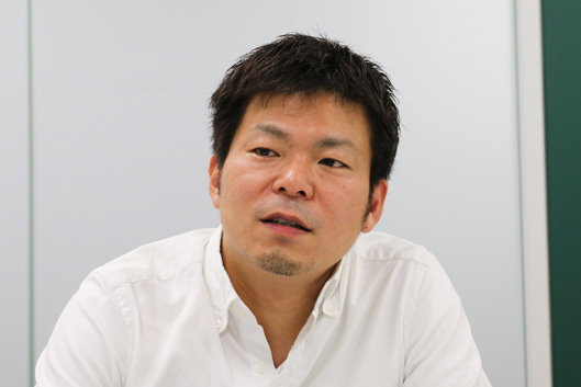 木村賢氏