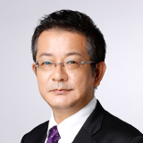 小出 誠 氏