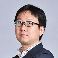 伊勢 公一