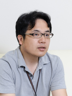 藤田恒氏